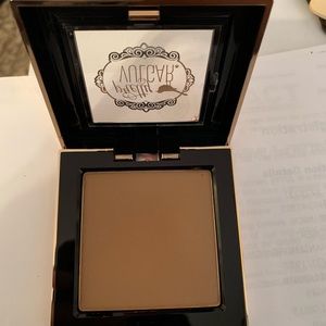 Pretty Vulgar Bronzer.